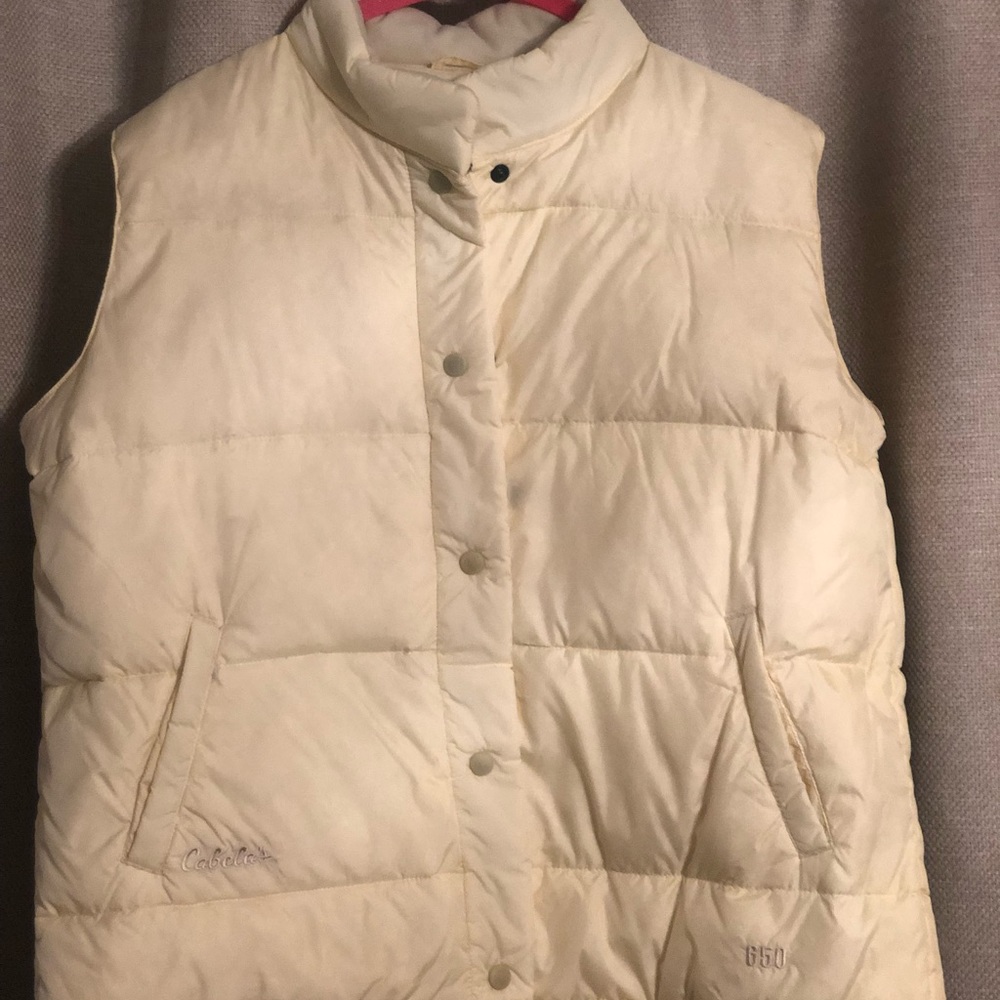 Cabela's Ivory Quilted Puffer Vest